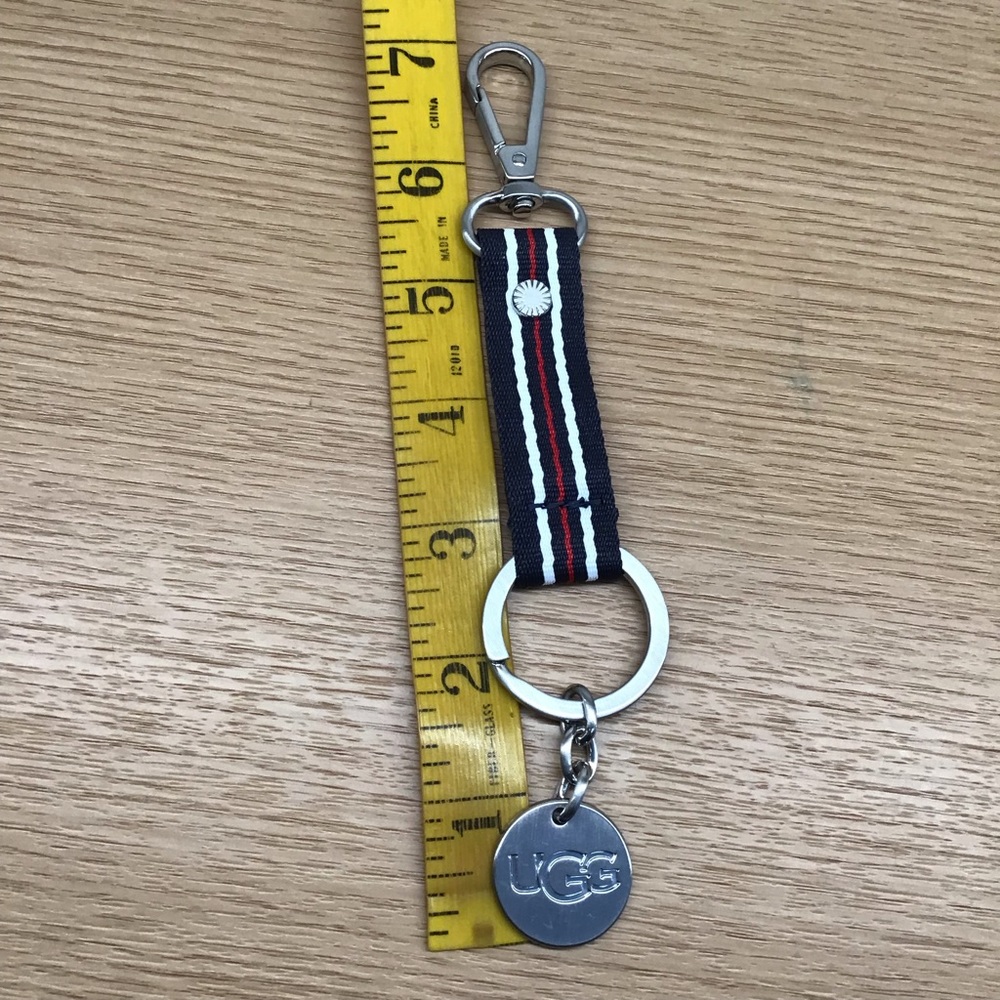 Ugg Key Chain - Picture 4 of 4